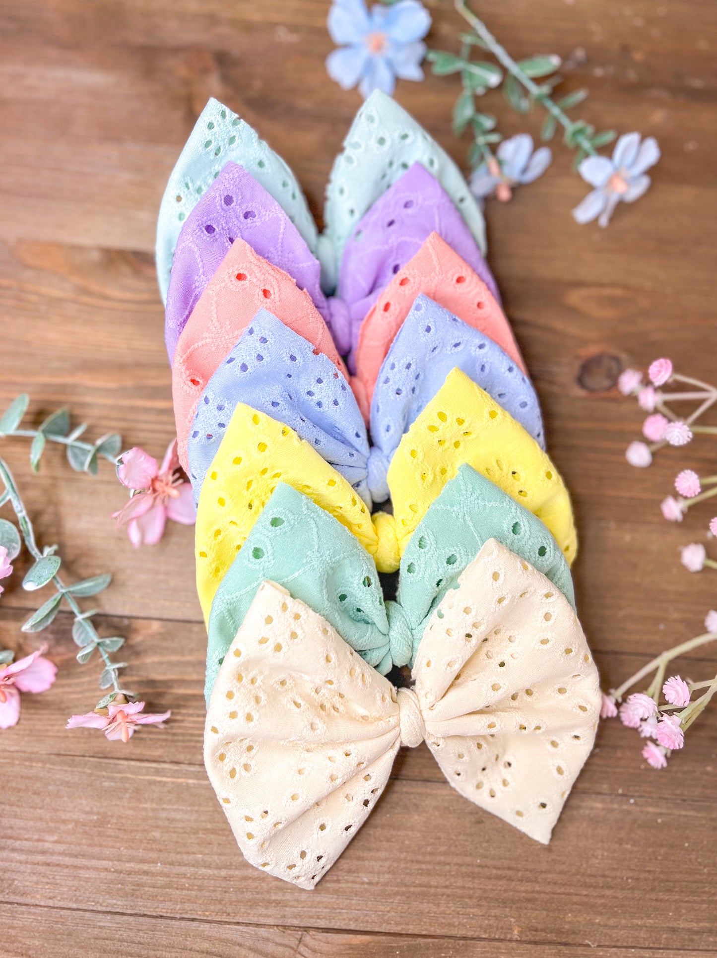 Lavender Eyelet
