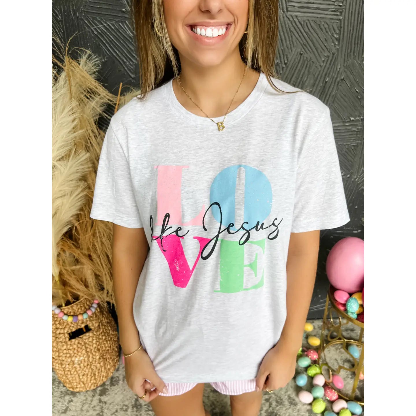 Love Like Jesus Tee - Preorder
