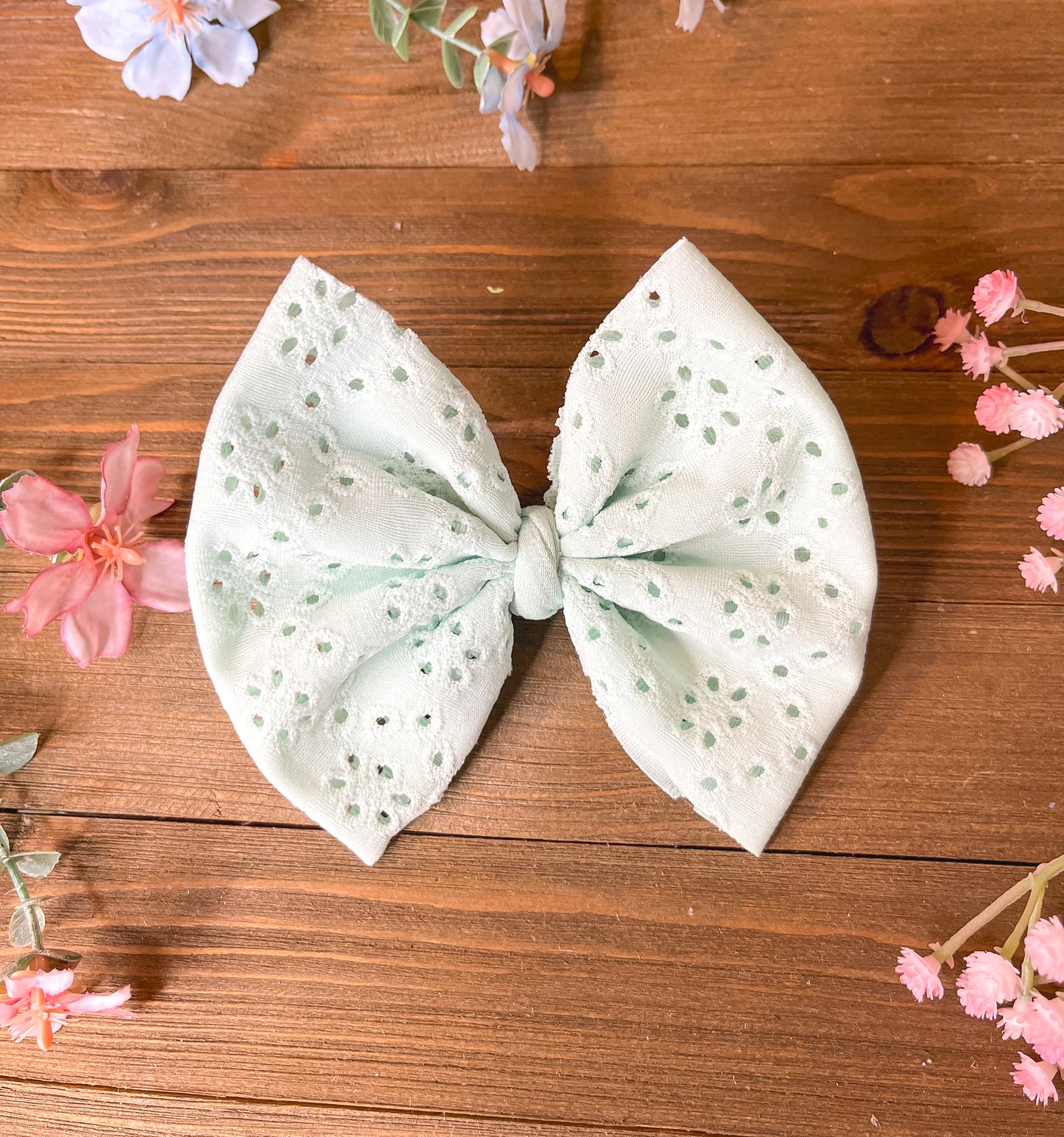 Mint Eyelet