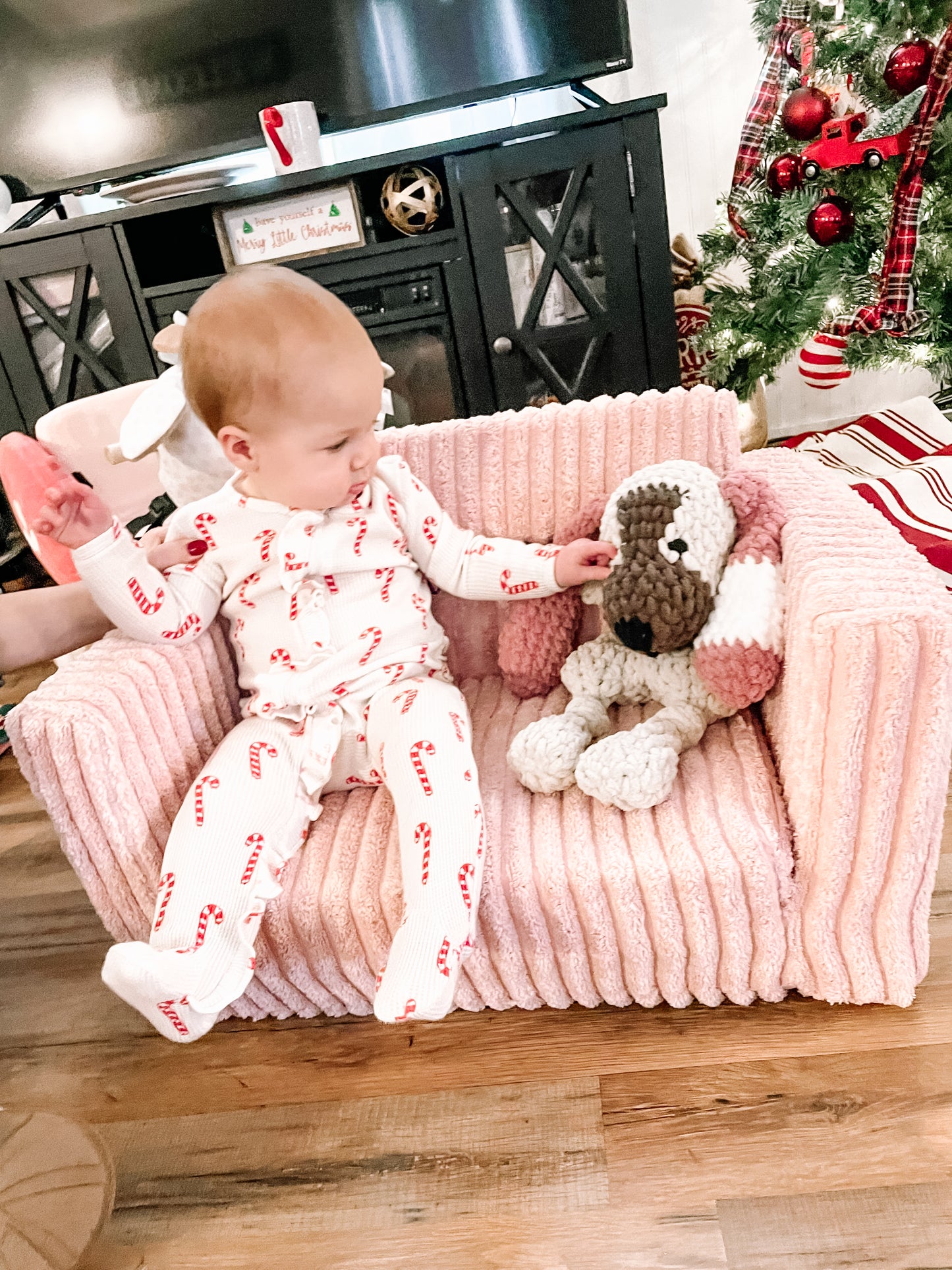 CUSTOM CROCHET SNUGGLERS