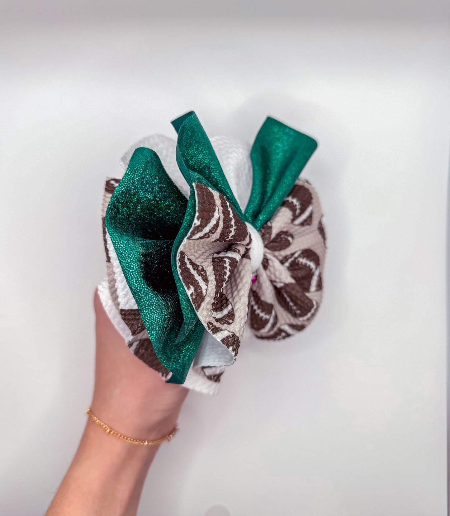 Eagles Shredded Bow
