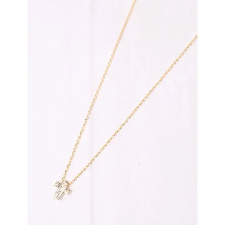Charmie Petite Cross Necklace Gold - preorder